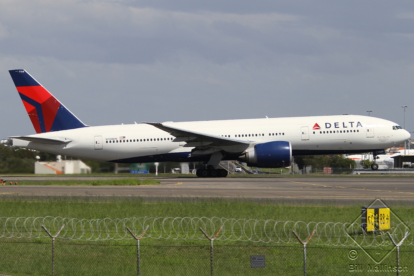 N708DN (39254) 2009 Boeing 777-232(LR)