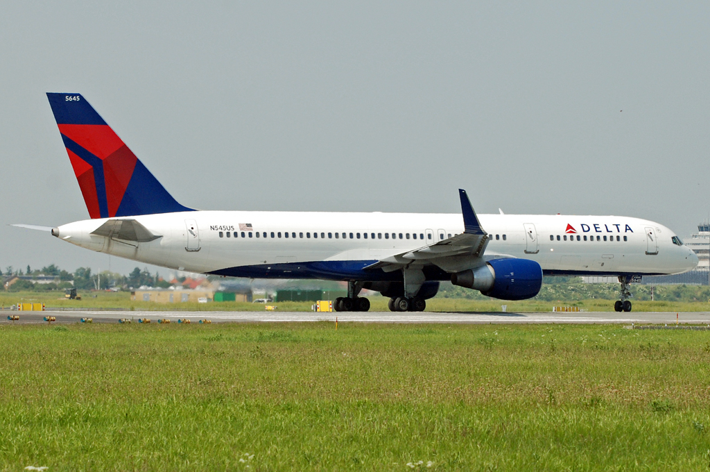 N545US · Boeing 757-251 · (CPH / EKCH)