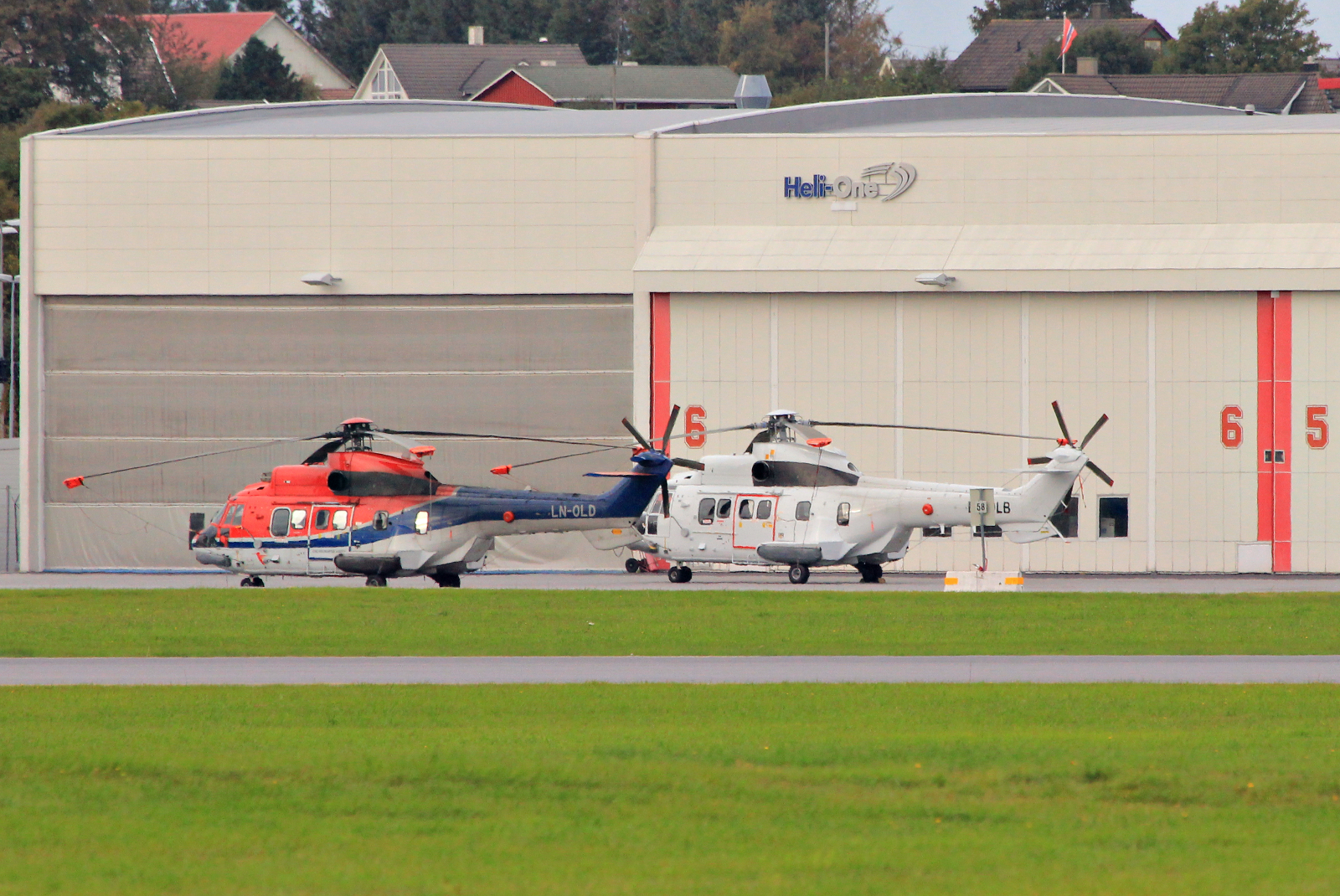 LN-OLD (2103) 1984 Eurocopter AS332L2 Super Puma