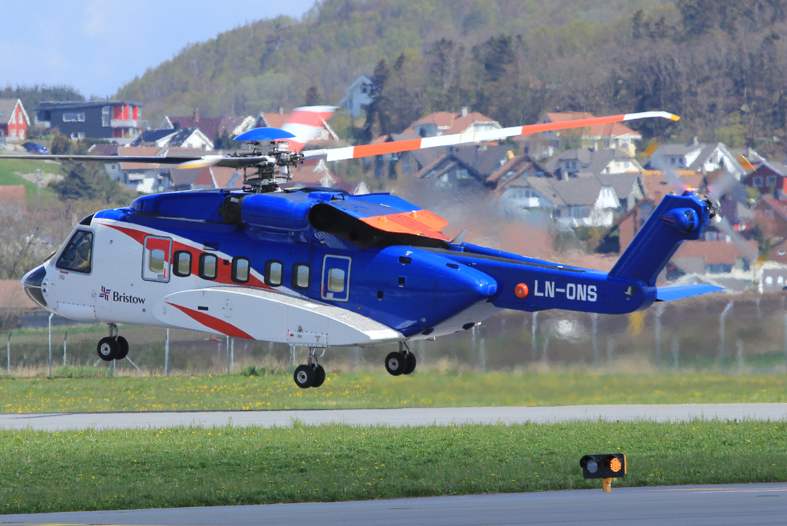 LN-ONS (92-0043) 2007 Sikorsky S-92A