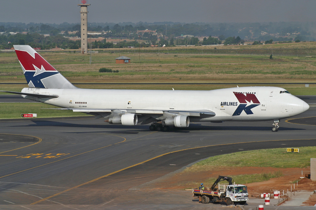 9G-MKM (22482) 1980 Boeing 747-2B5B(SF)