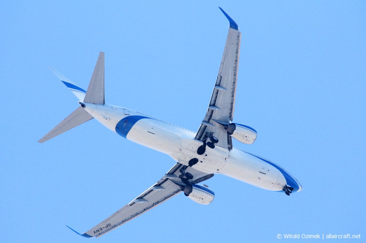 SP-ENV (33014) 2003 Boeing 737-8BK(WL)