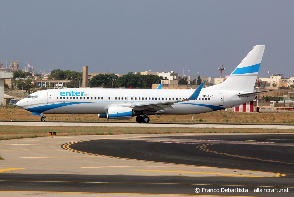 SP-ENQ · Boeing 737-85R(WL) · (MLA / LMML)