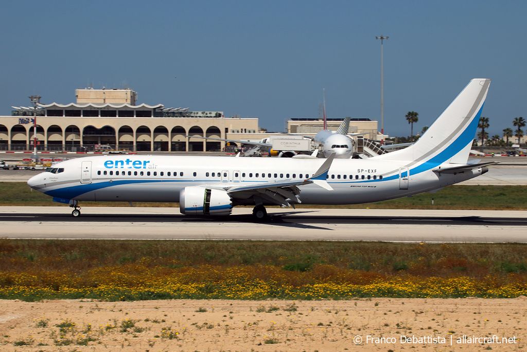 SP-EXF · Boeing 737-8 MAX · (MLA / LMML)