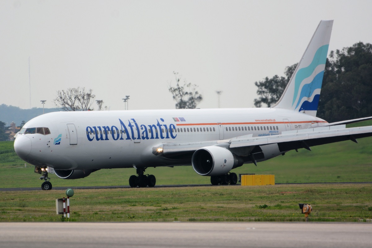 CS-TFT · Boeing 767-3Y0/ER · (LIS / LPPT)