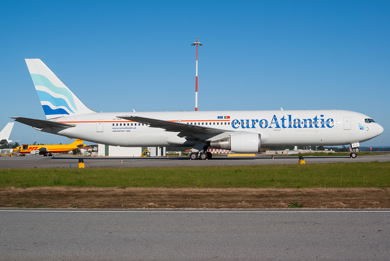 CS-TKS · Boeing 767-36N/ER · (OPO / LPPR)