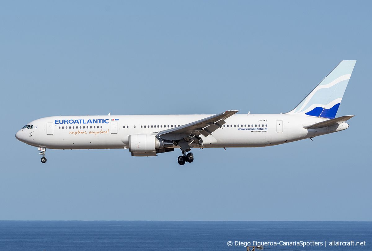 CS-TKS (30841) 2001 Boeing 767-36N(ER)