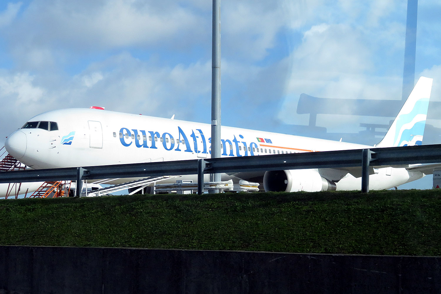 CS-TKS · Boeing 767-36N/ER · (LIS / LPPT)