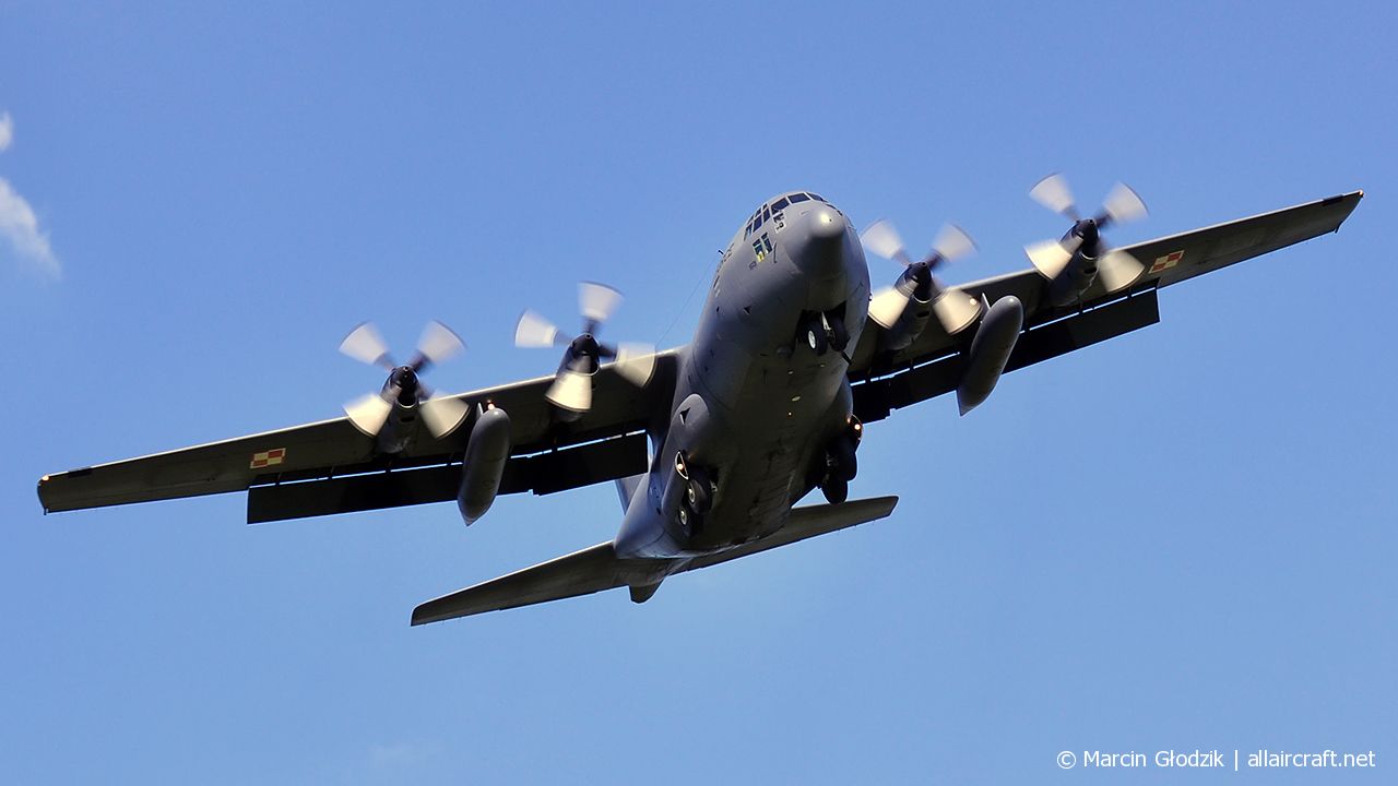 1501 (382-4428) 1970 Lockheed HC-130H Hercules