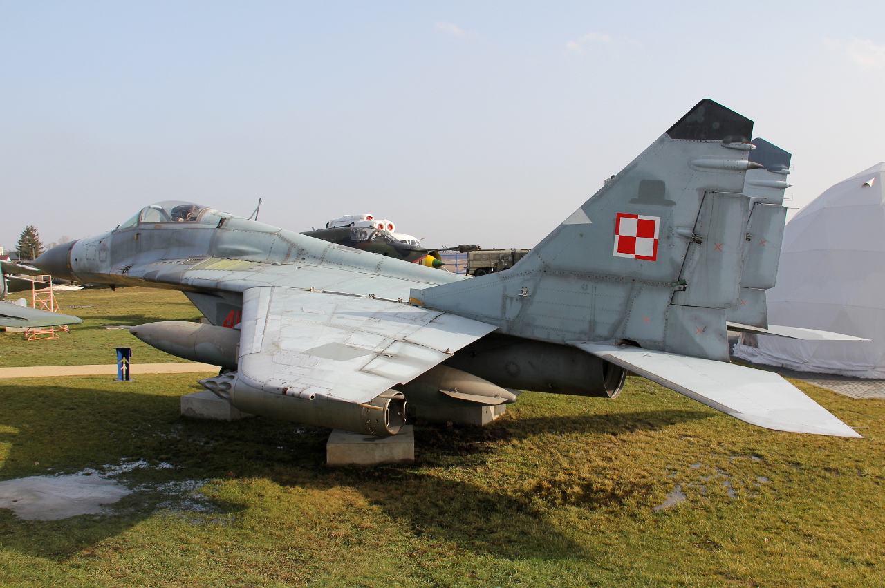 4109 · Mikoyan-Gurevich MiG-29G (9-12A) · (EPDE)