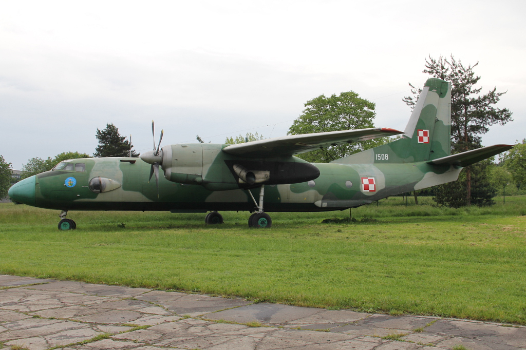 1508 · Antonov An-26 · (EPKC)