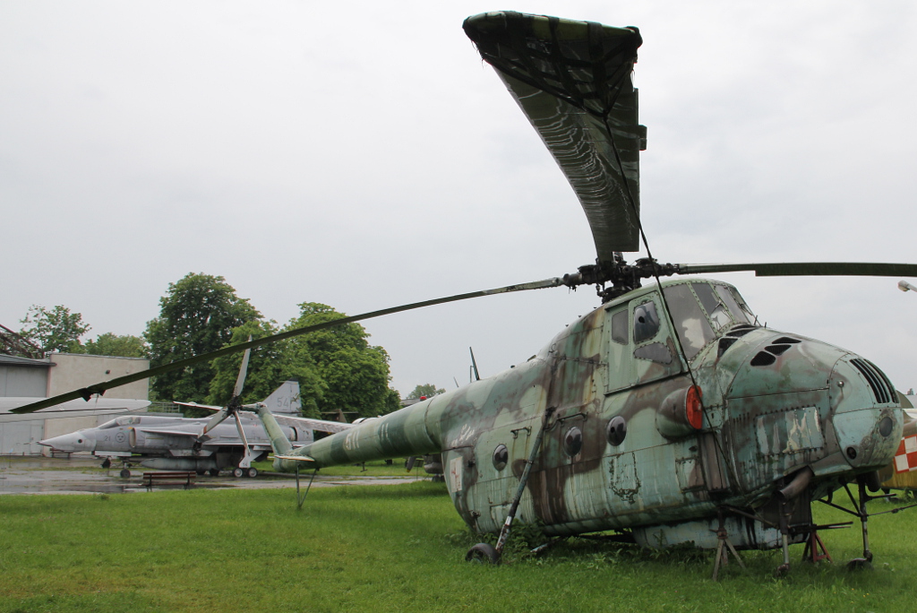 511 · Mil Mi-4A · -