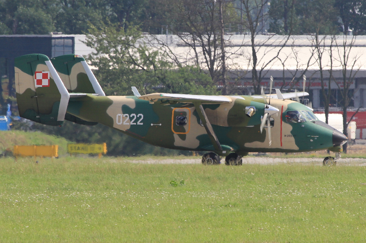 0222 (AJG004-05) PZL-Mielec M-28B/PT Skytruck