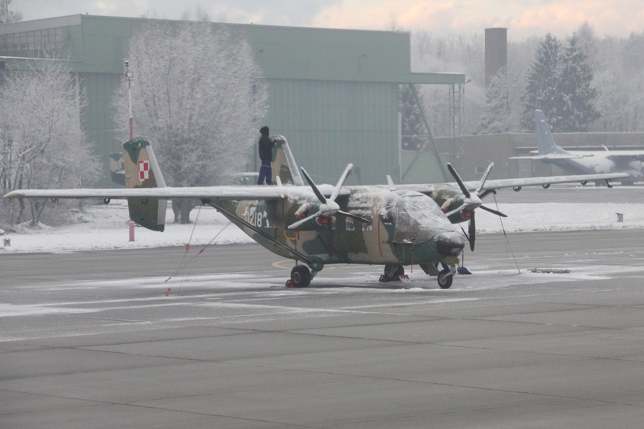 0218 (AJG004-01) 2011 PZL-Mielec M-28B Bryza