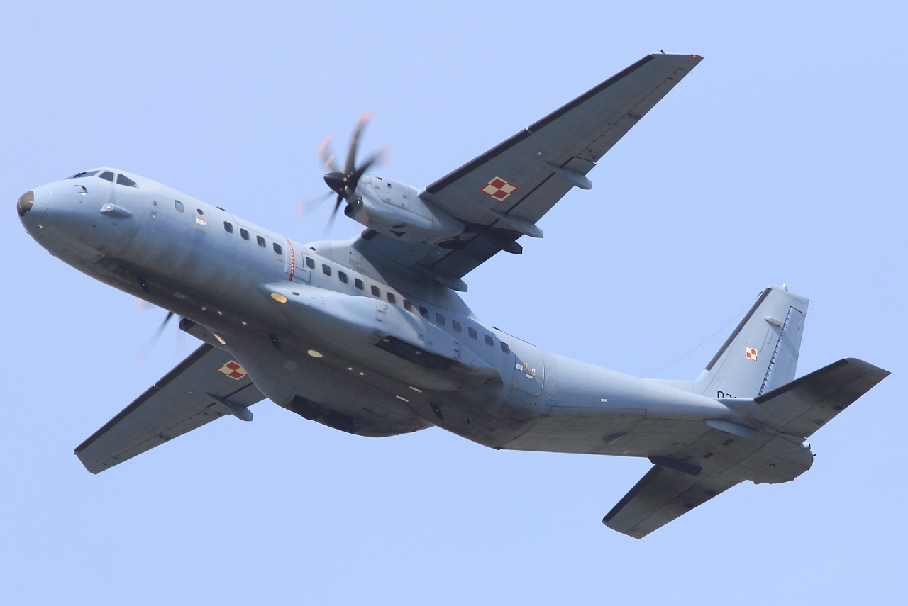 020 · CASA C-295M · (KRK / EPKK)