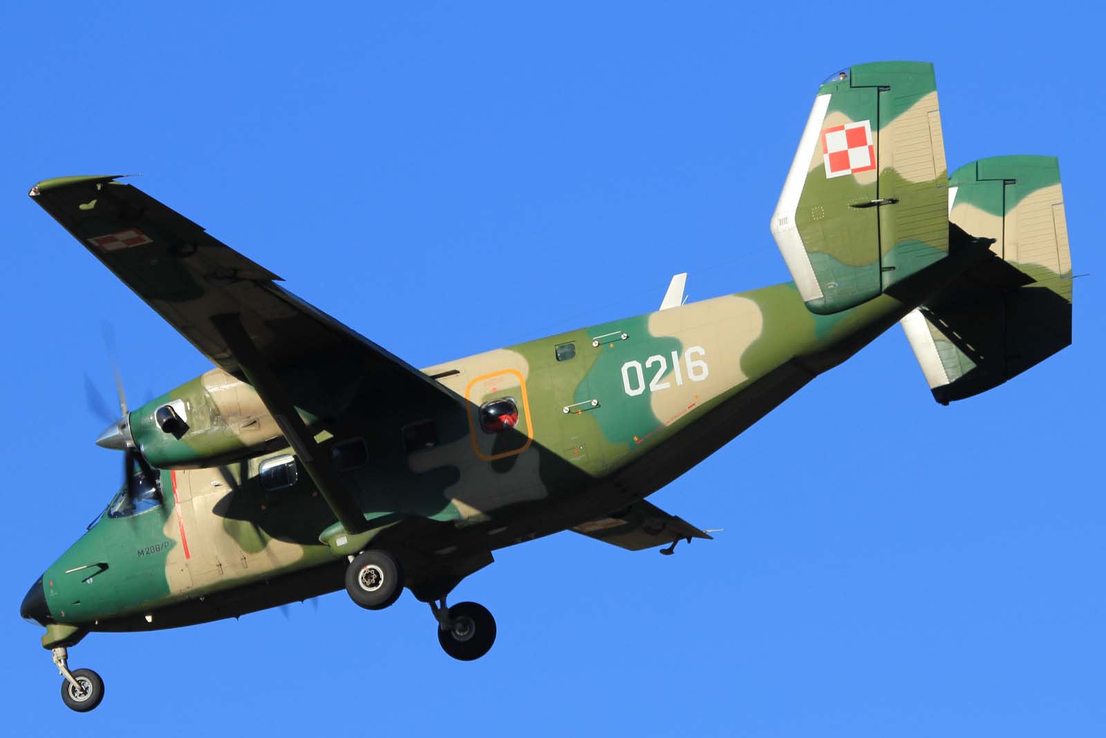 0216 · PZL-Mielec M-28B/PT Bryza · (KRK / EPKK)