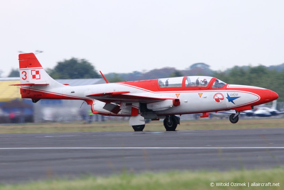 2009 / 3 (3H2009) PZL TS-11 Iskra