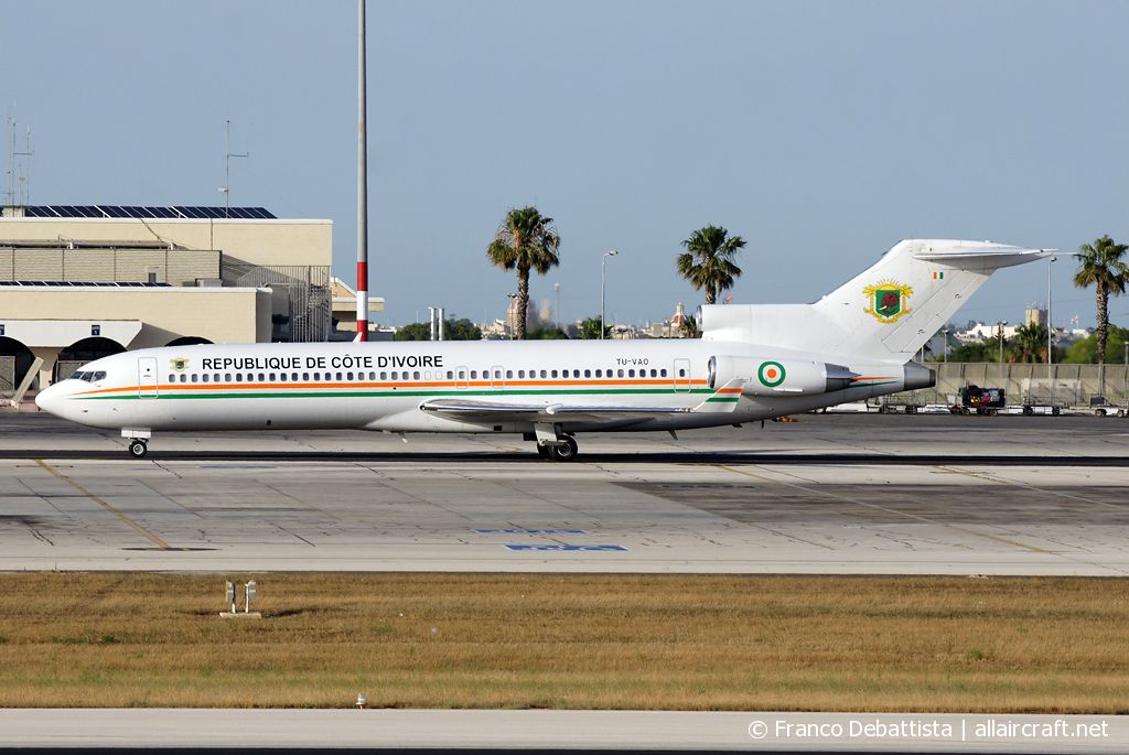 TU-VAO · Boeing 727-2Y4(A)(RE)(WL) · (MLA / LMML)