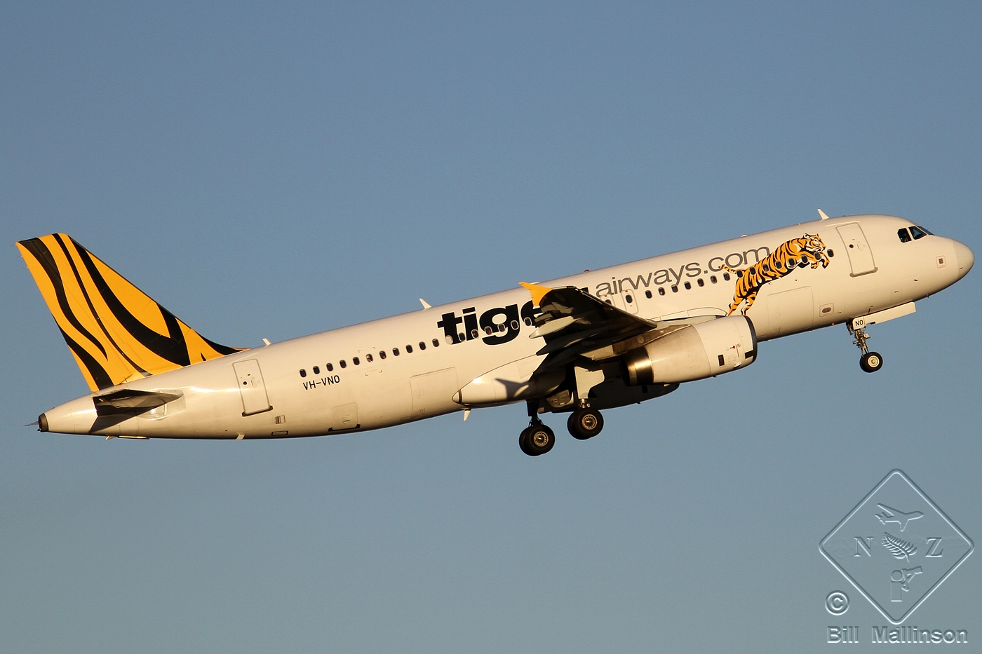 VH-VNO · Airbus A320-232 · (SYD / YSSY)