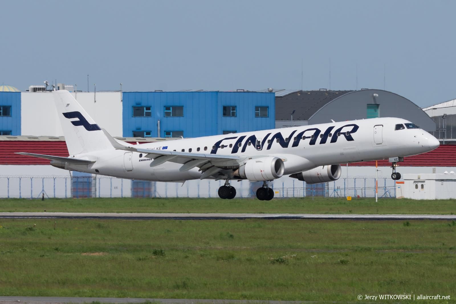 OH-LKE · Embraer 190-100IGW · (WAW / EPWA)