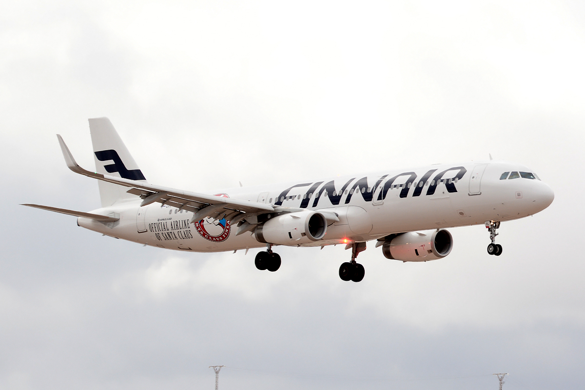 OH-LZL · Airbus A321-231 · (LPA / GCLP)