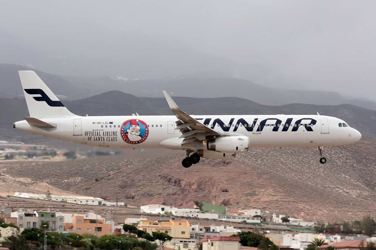 OH-LZL (006083) Airbus A321-231