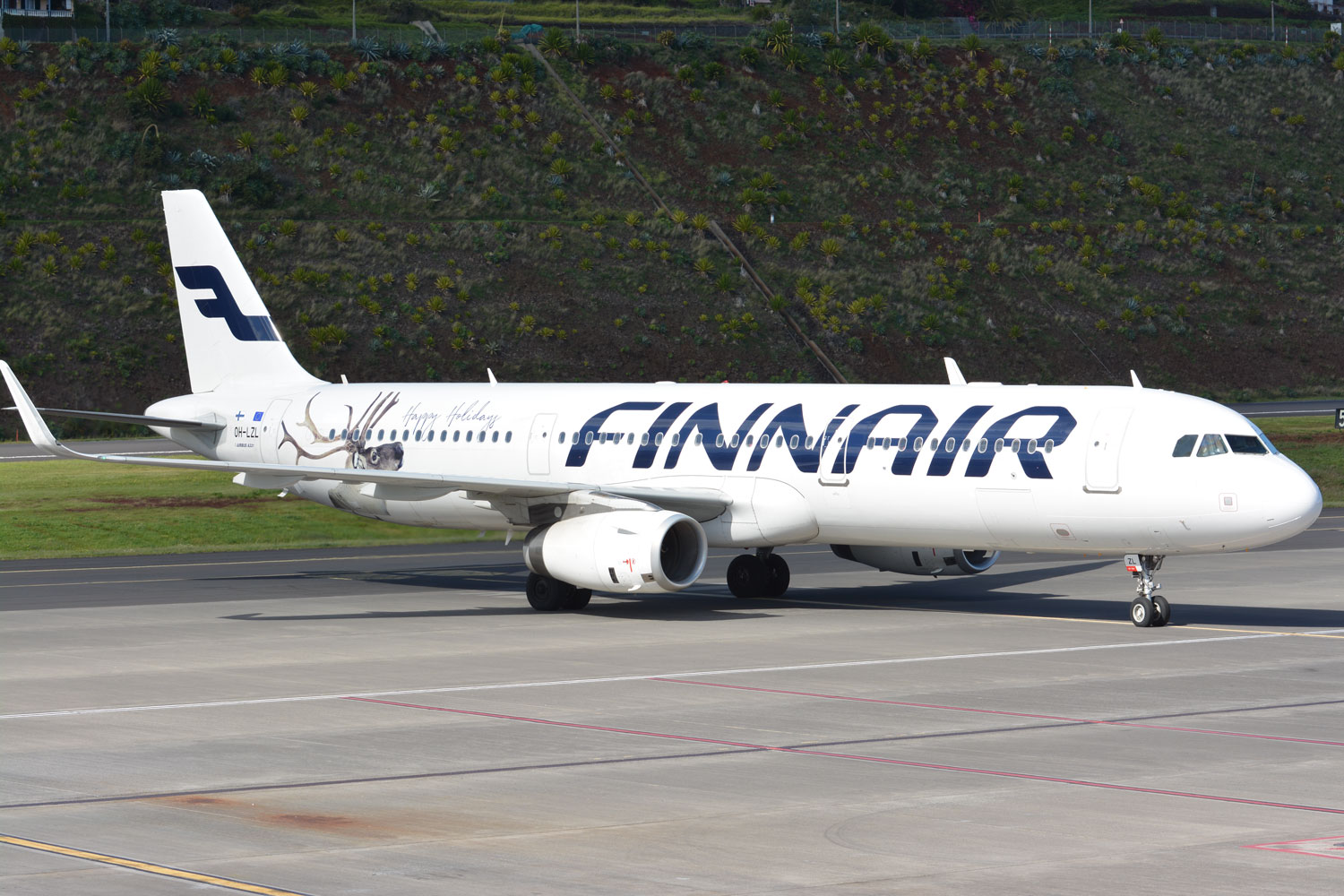 OH-LZL · Airbus A321-231 · (FNC / LPMA)