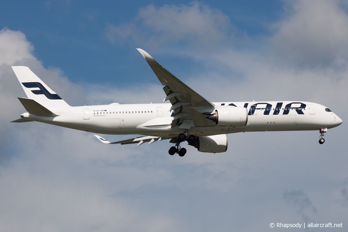 OH-LWD (022) 2015 Airbus A350-941
