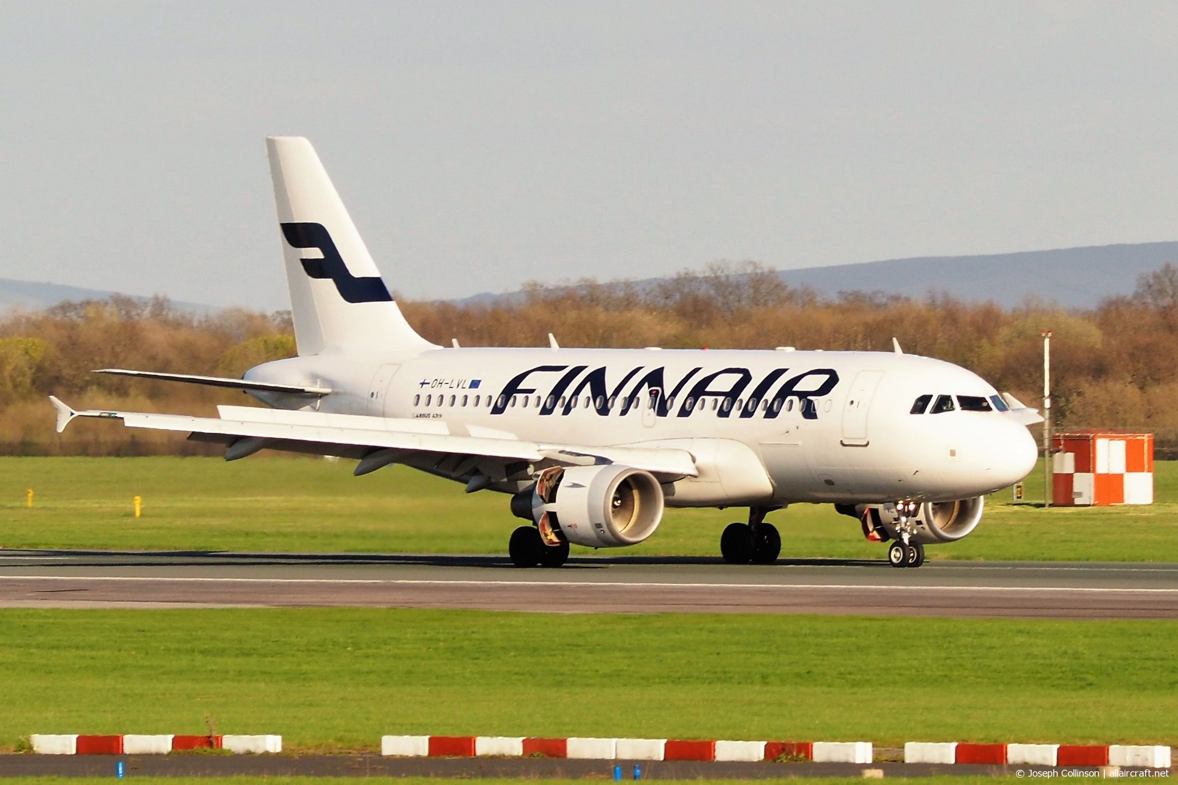 OH-LVL (002266) Airbus A319-112