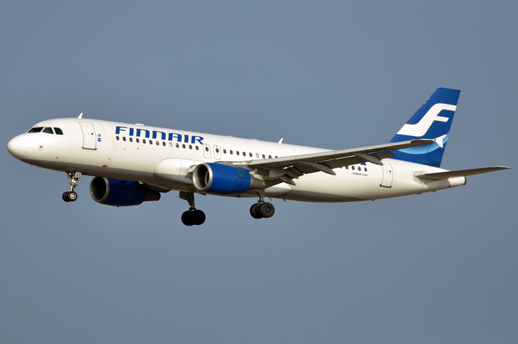 OH-LXH · Airbus A320-214 · (CPH / EKCH)