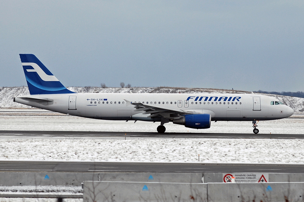 OH-LXK · Airbus A320-214 · (CPH / EKCH)