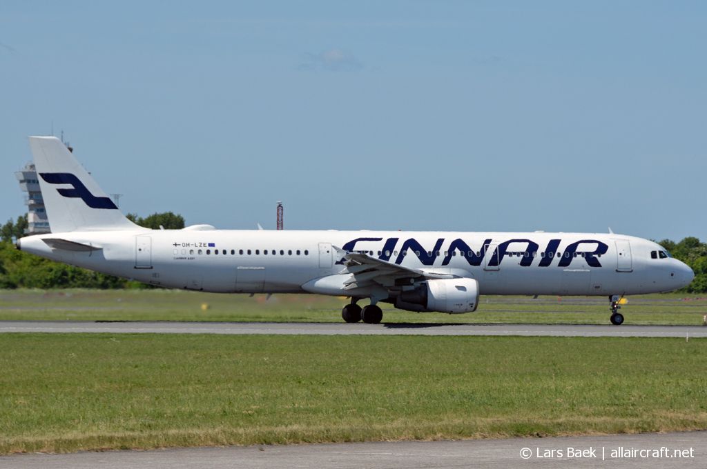 OH-LZE (1978) 2003 Airbus A321-211