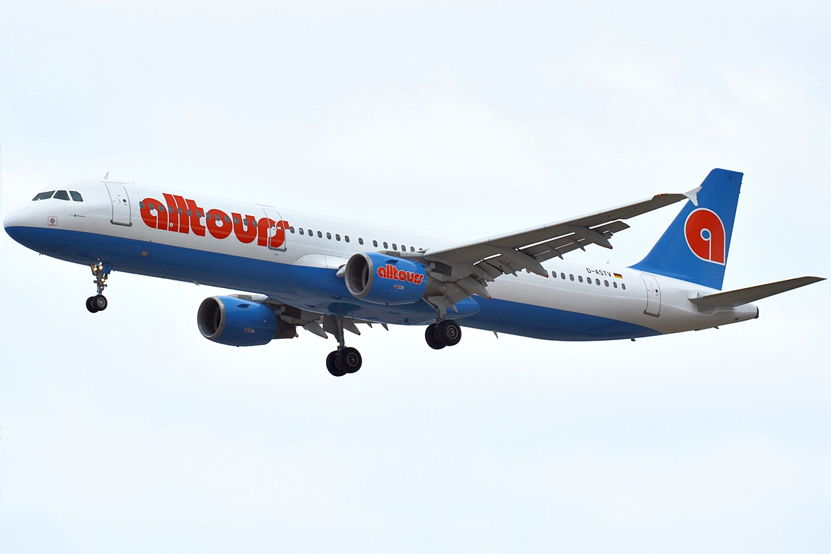 D-ASTV · Airbus A321-211 · (LPA / GCLP)