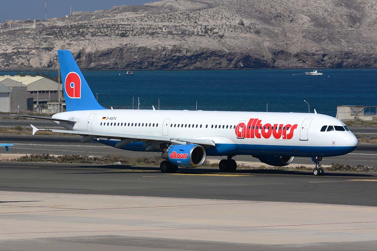D-ASTV · Airbus A321-211 · (LPA / GCLP)