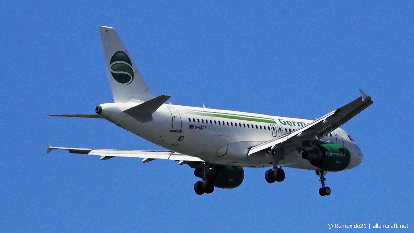 D-ASTY · Airbus A319-112 · (FAO / LPFR)