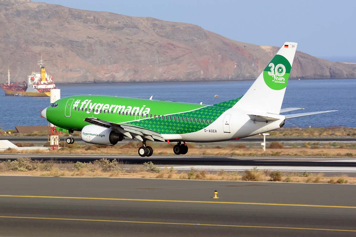 D-AGER (28107) 1998 Boeing 737-75B