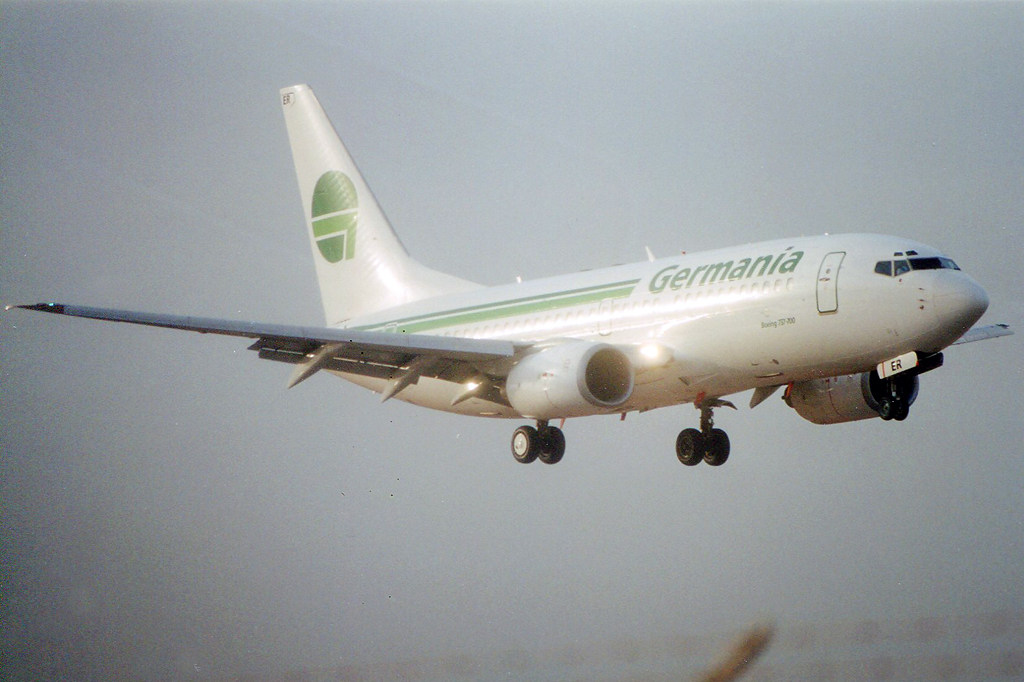 D-AGER (28107) 1998 Boeing 737-75B
