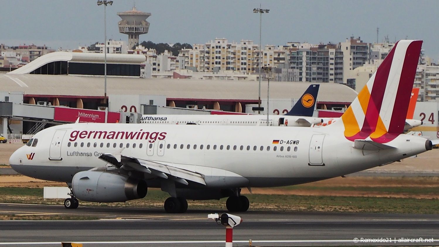 D-AGWB (cn 2833) Airbus A319-132
