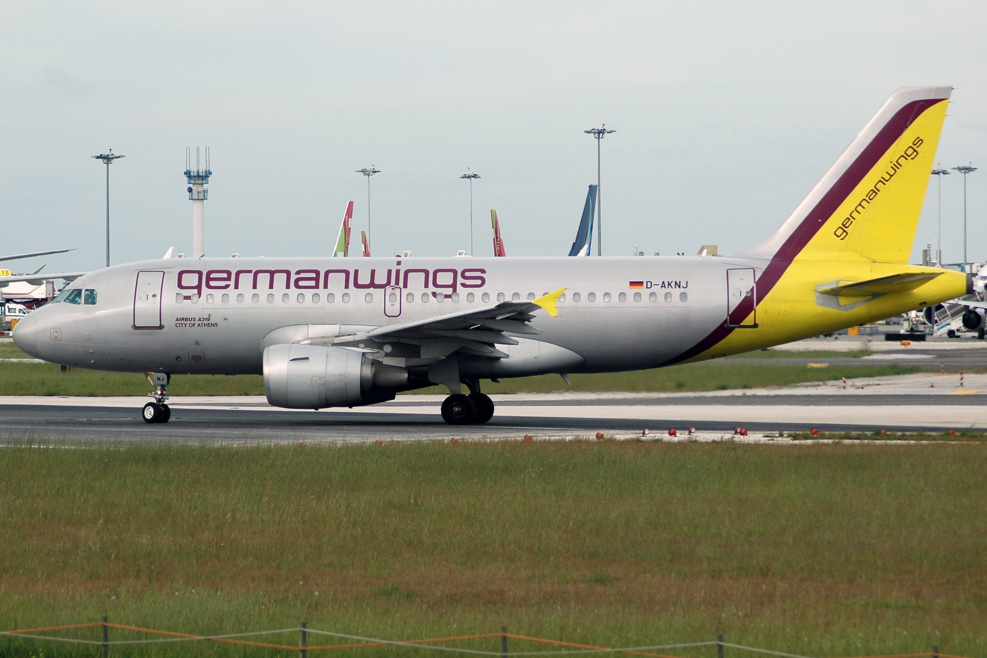 D-AKNJ (1172) 2000 Airbus A319-112
