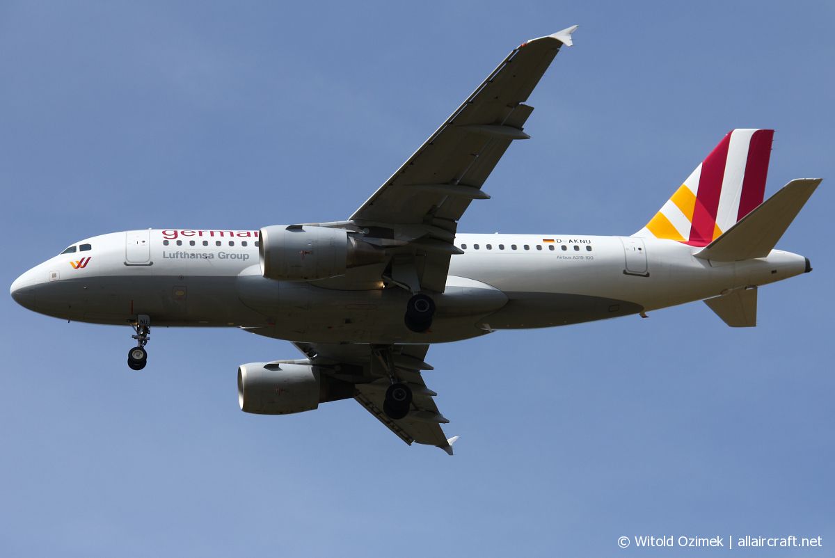 D-AKNU (2628) 2005 Airbus A319-112
