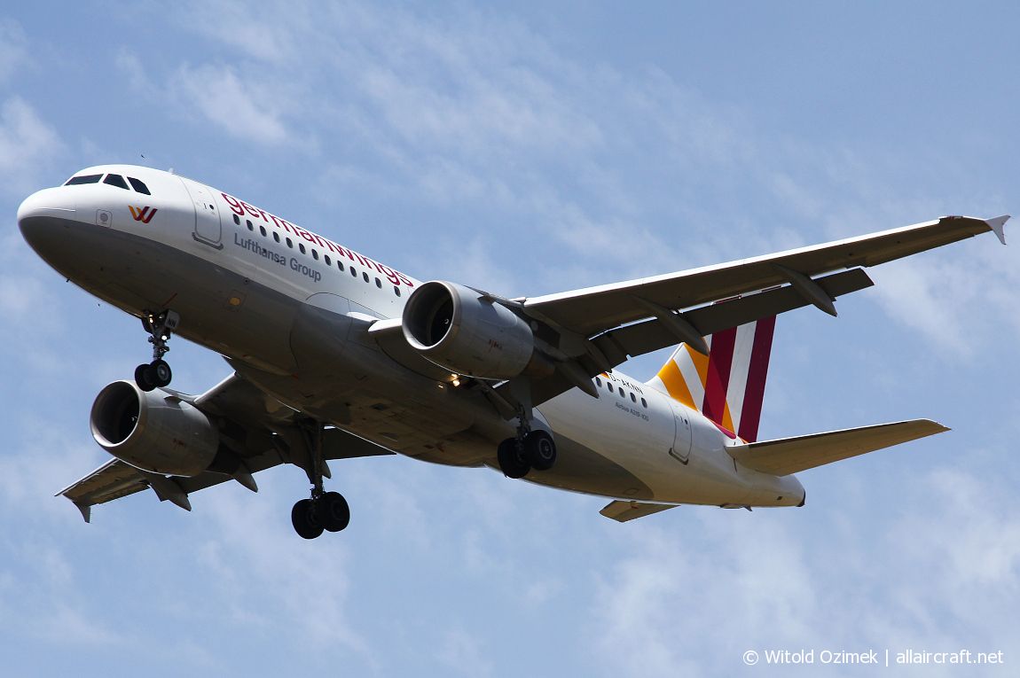 D-AKNN · Airbus A319-112 · (FCO / LIRF)