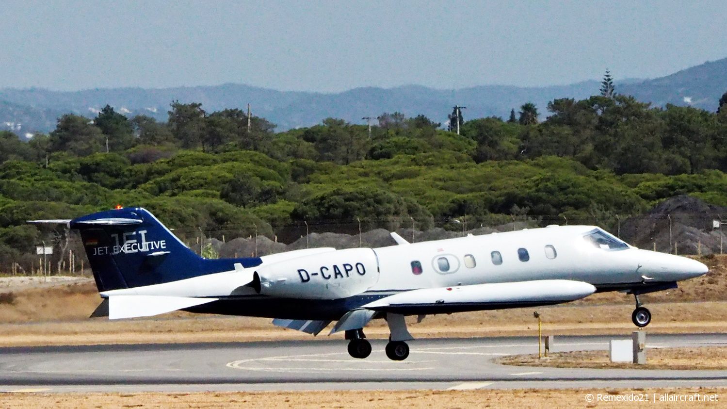 D-CAPO · Learjet 35A · (FAO / LPFR)