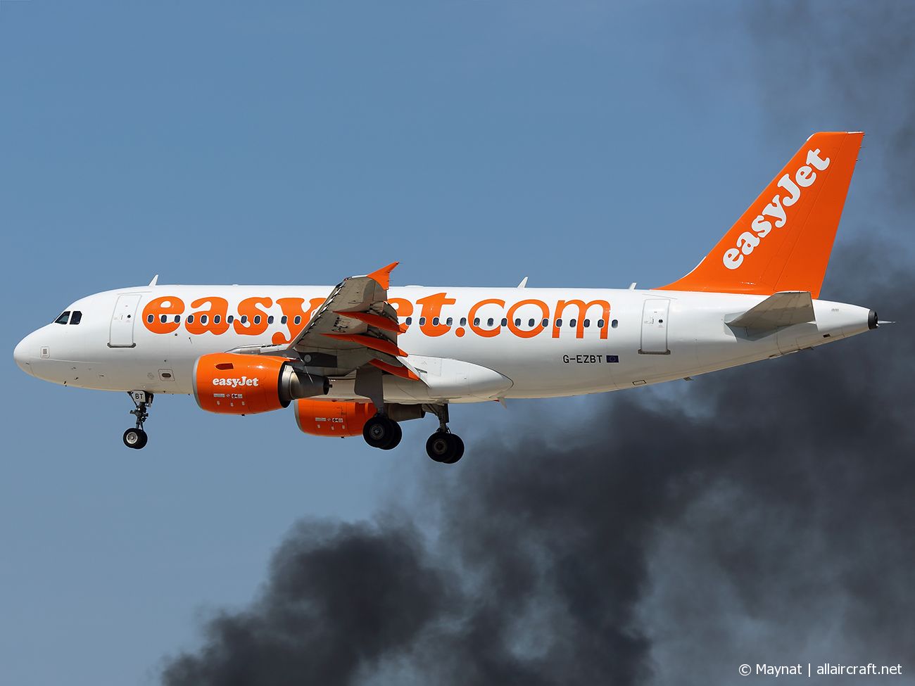 G-EZBT (3090) 2007 Airbus A319-111