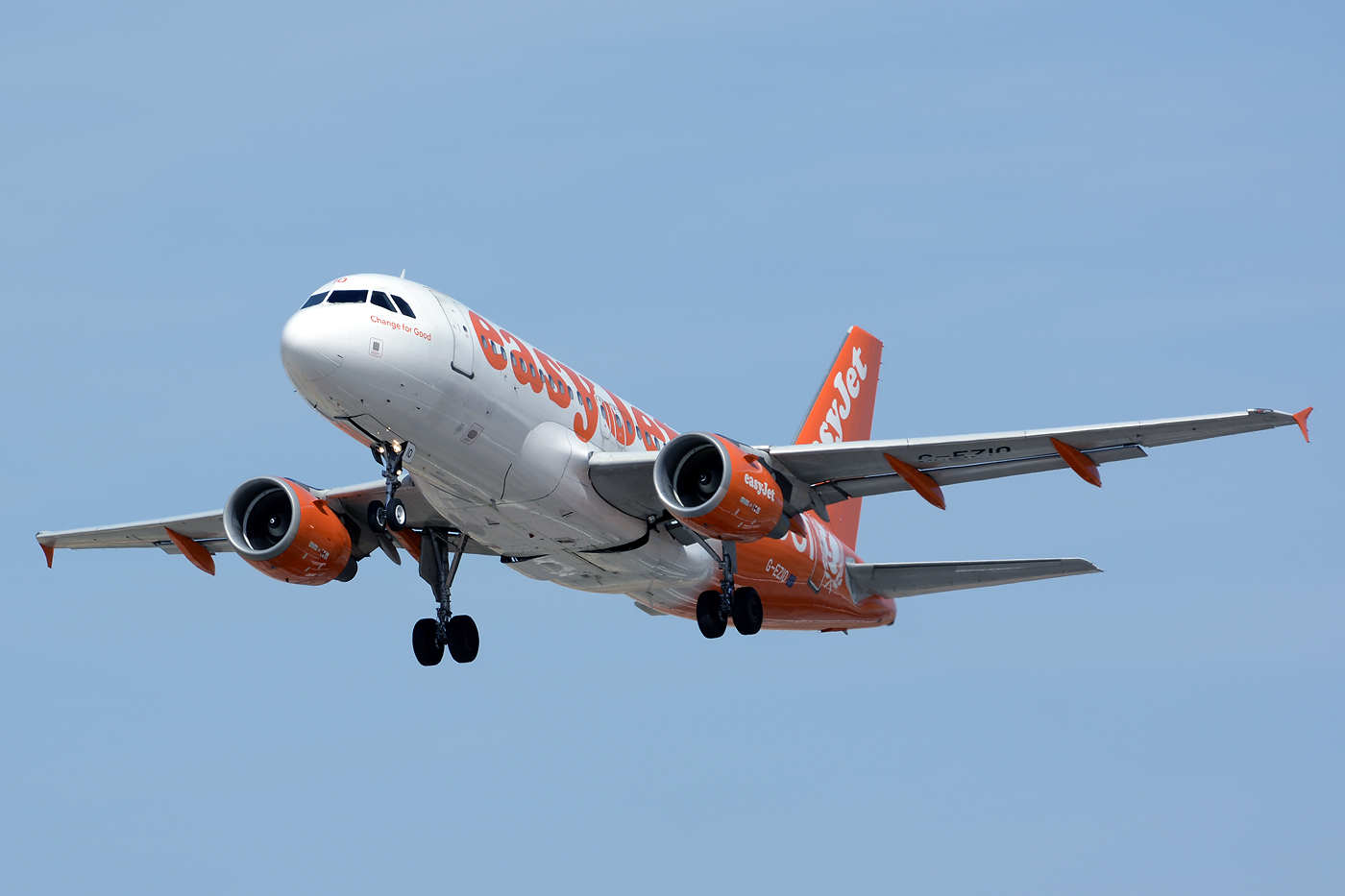 G-EZIO (2512) 2005 Airbus A319-111