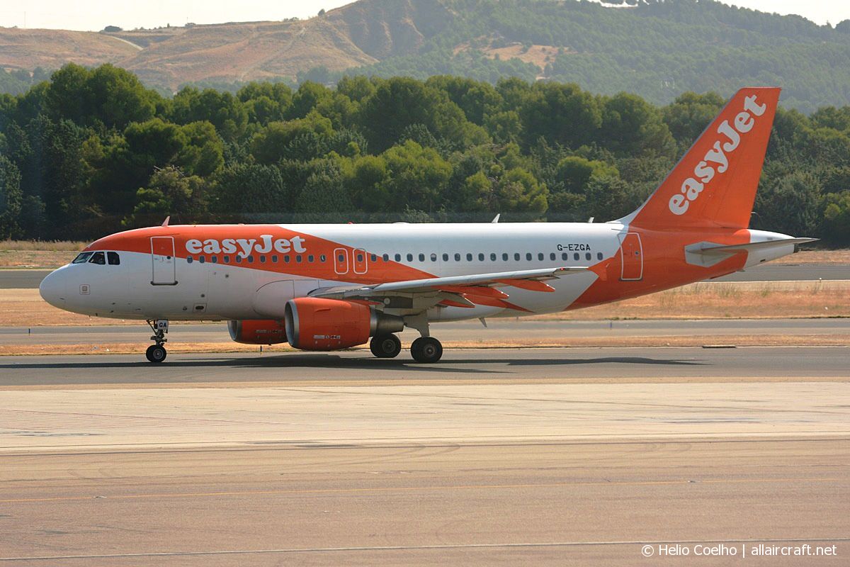 G-EZGA · Airbus A319-111 · (MAD / LEMD)