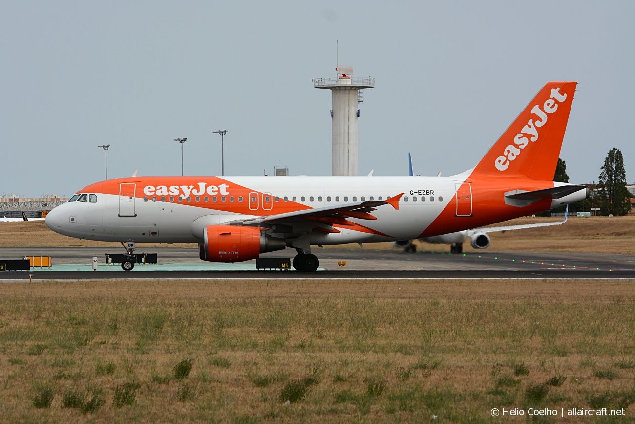 G-EZBR (3088) 2007 Airbus A319-111