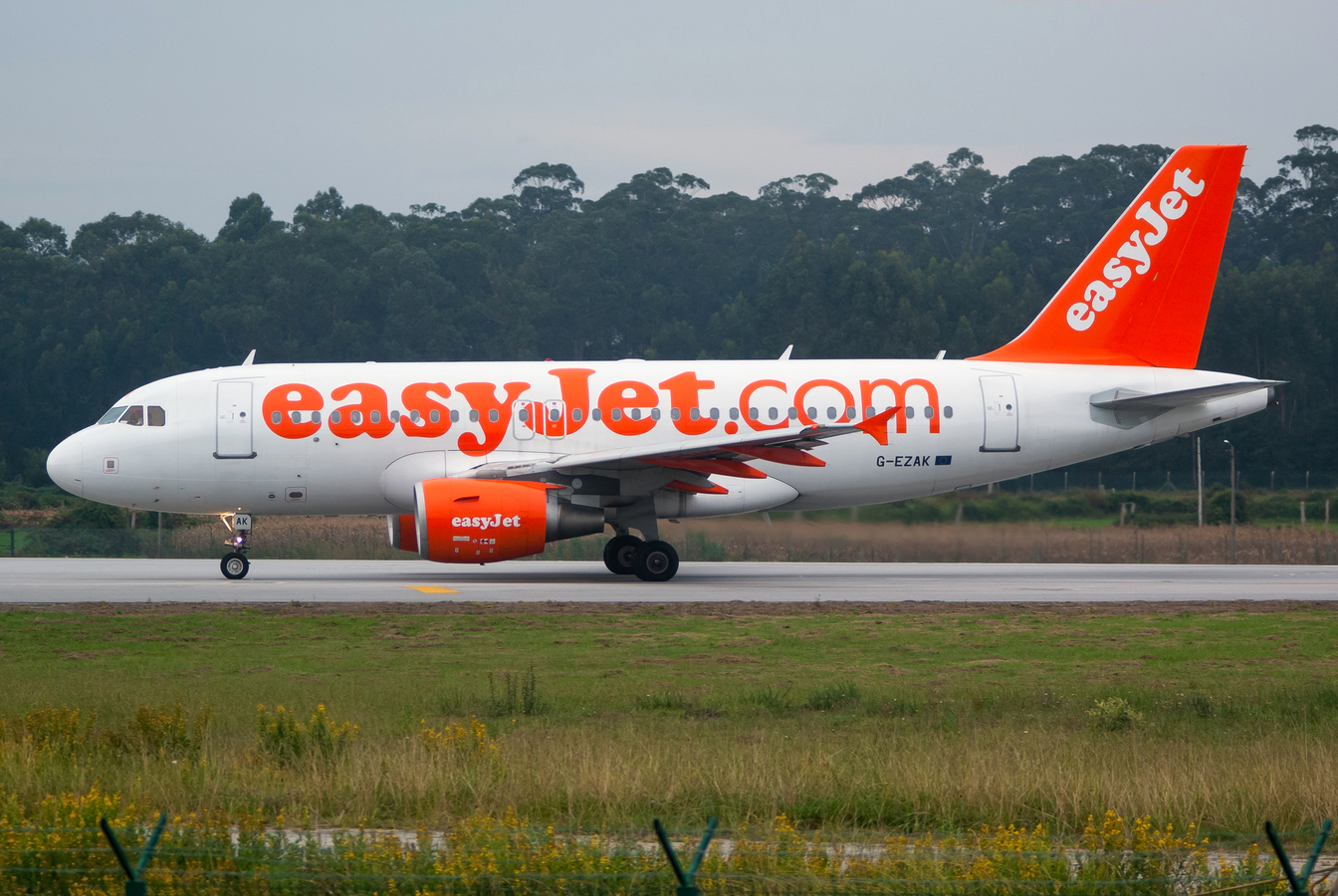 G-EZAK (2744) 2006 Airbus A319-111