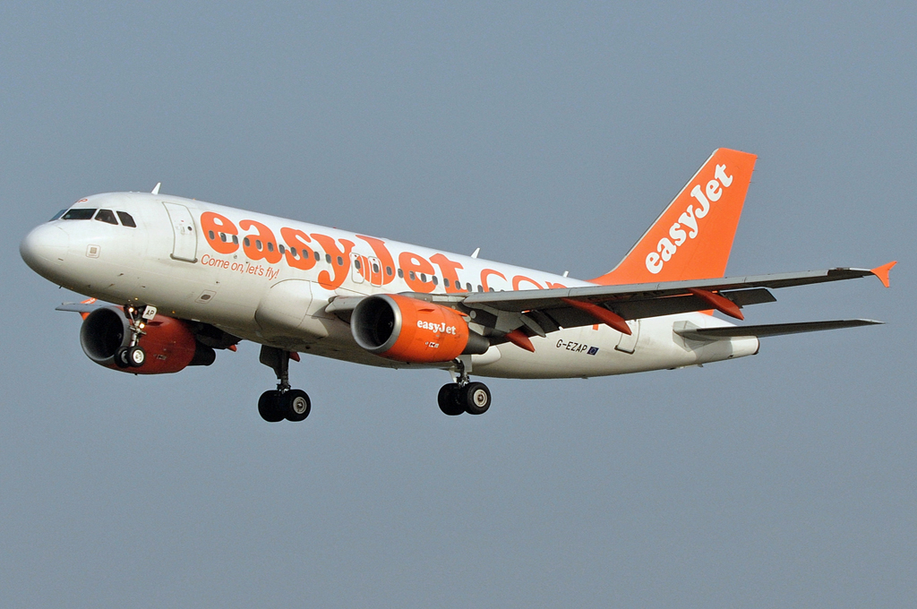 G-EZAP · Airbus A319-111 · (CPH / EKCH)