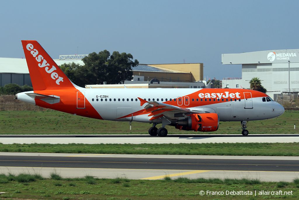G-EZBH (2959) 2006 Airbus A319-111