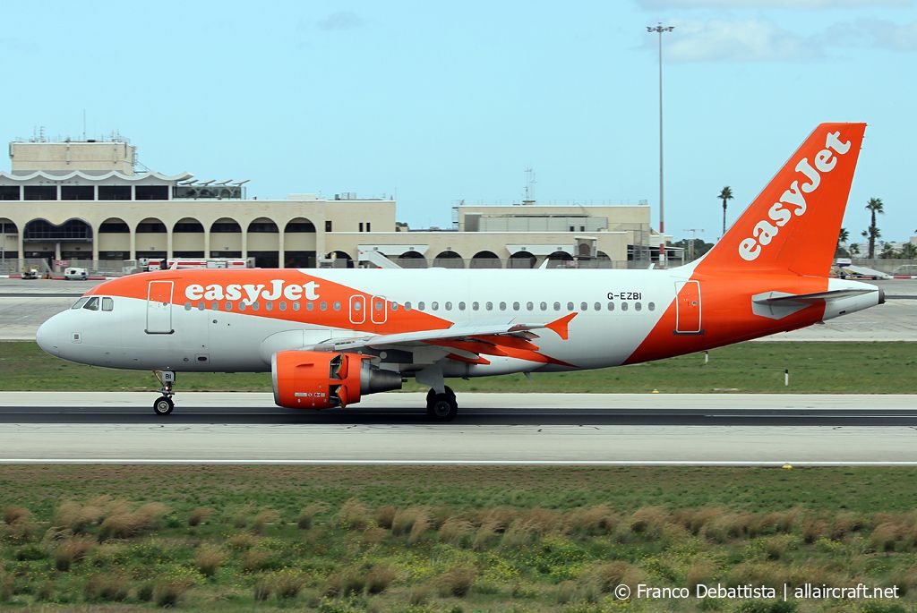 G-EZBI · Airbus A319-111 · (MLA / LMML)